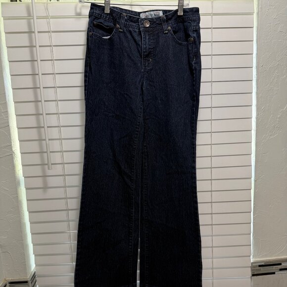Vintage Faded Glory Women's stretch flare denim jeans; Size 4 average - Picture 1 of 6
